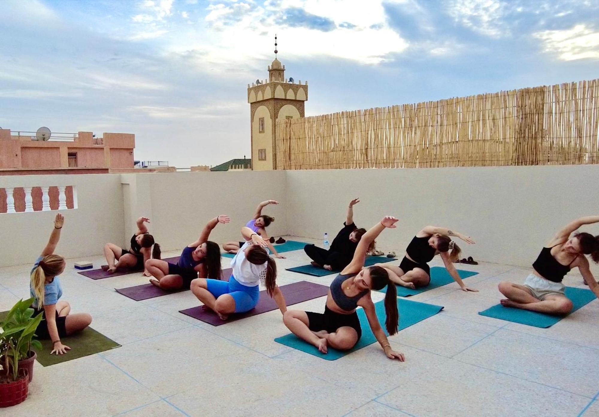 Ocean Surf House Hostel Tamraght Εξωτερικό φωτογραφία